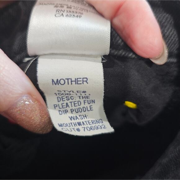 SNACKS! by MOTHER The Pleated Fun Dip Puddle in Mouthwatering - Picture 15 of 16